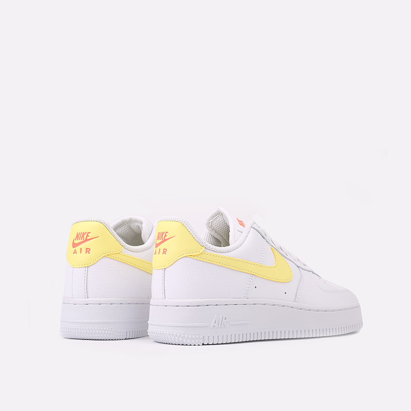 женские белые кроссовки Nike WMNS Air Force 1 `07 315115-160 - цена, описание, фото 4